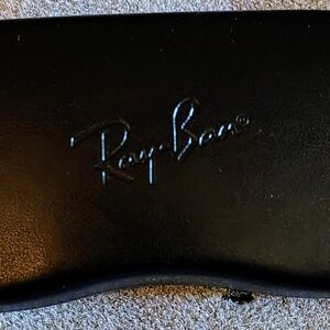 Ray-Ban Classic Black Clam Shell Hard Eyewear Case.